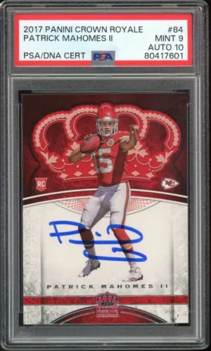 2017 Panini Crown Royale #84 Patrick Mahomes RC Rookie PSA 9/10 Auto MINT