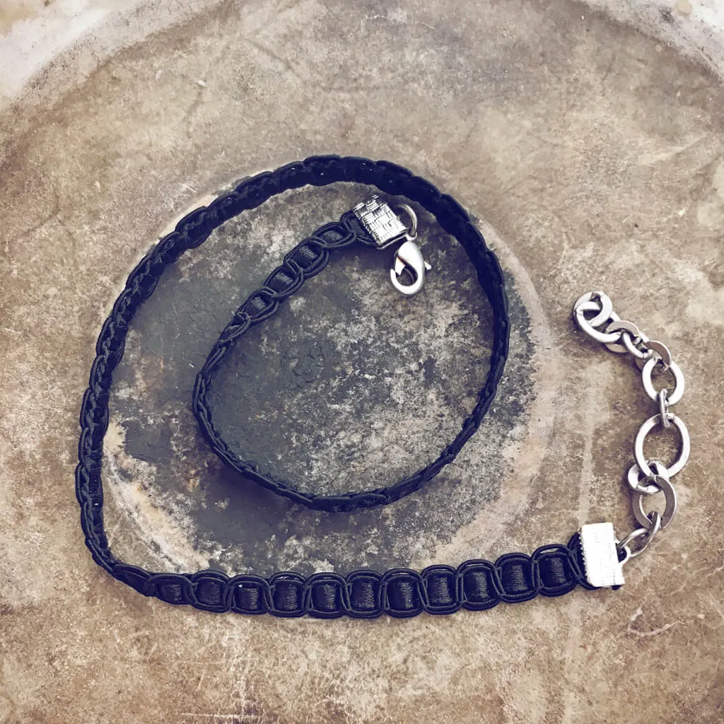better than basic II // boho simple thin black ribbon choker