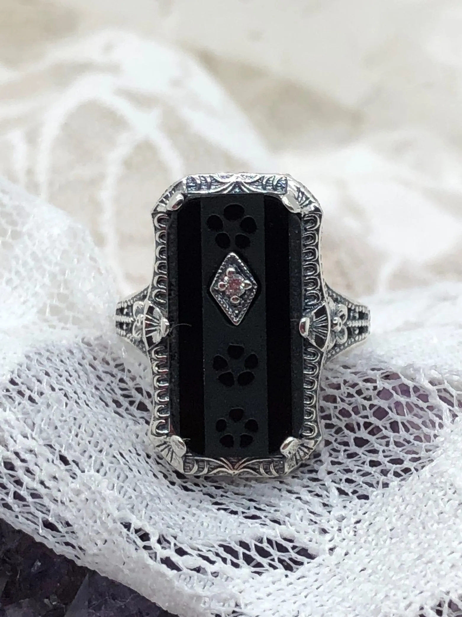 Black Camphor Glass Ring, 1915 Vintage style, Edwardian Jewelry #D232