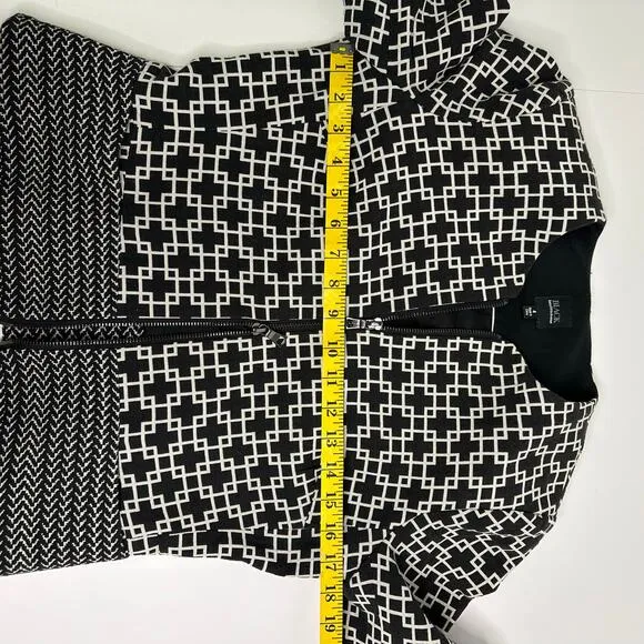 BLACK Saks Fifth Avenue Geometric Print Jacket - Size 4