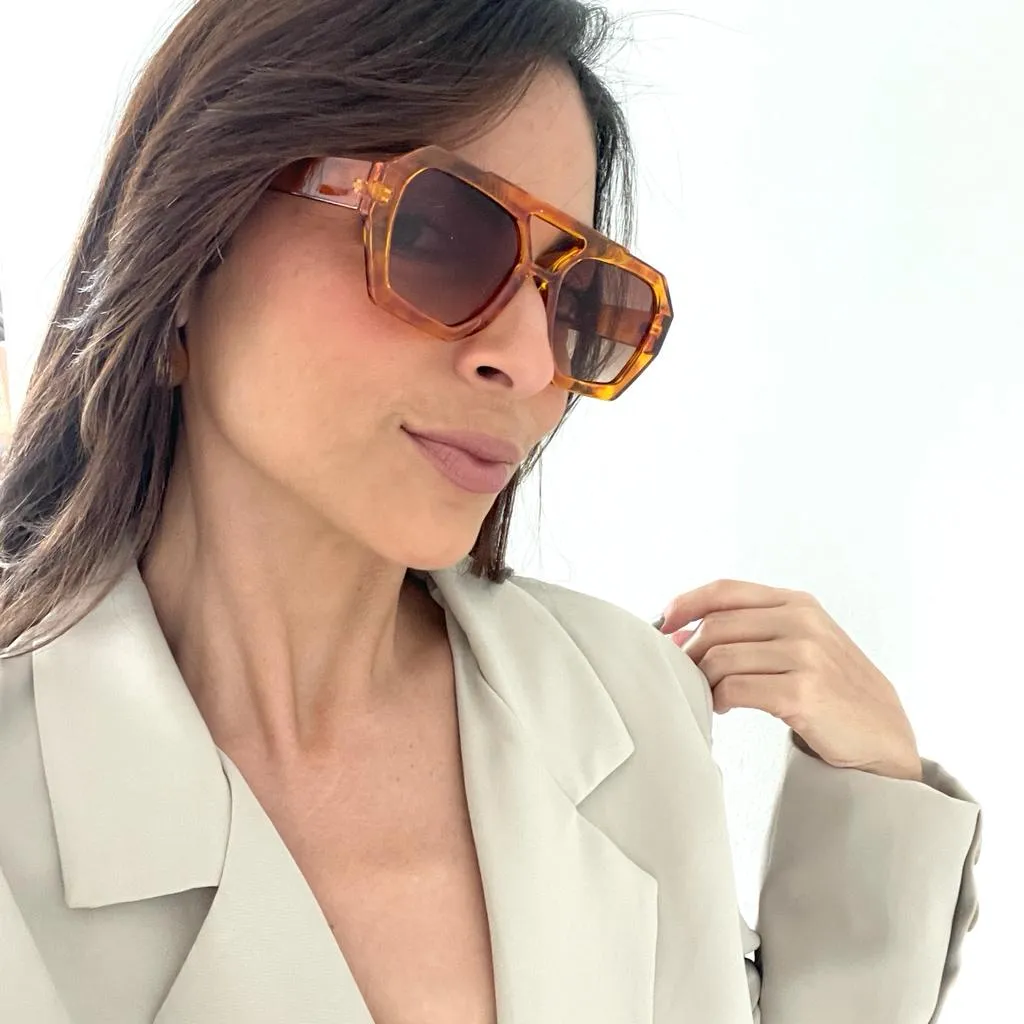 Camelia Sunnies