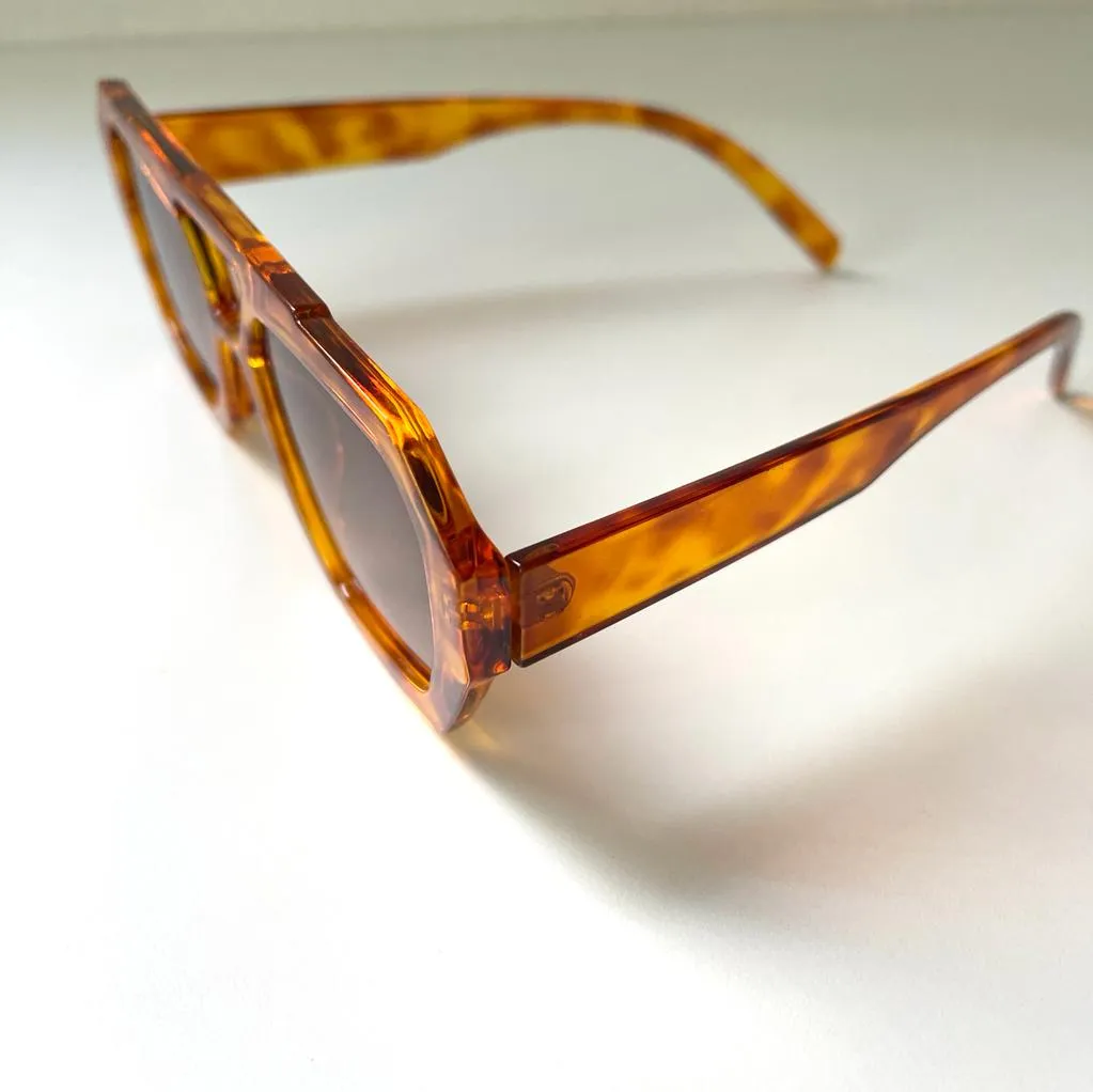 Camelia Sunnies