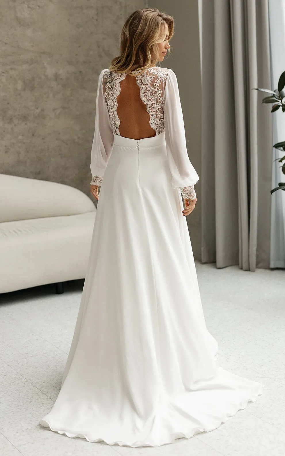 Chiffon A-Line Bohemian V-neck Wedding Dress With Zipper Back And Appliques-716560