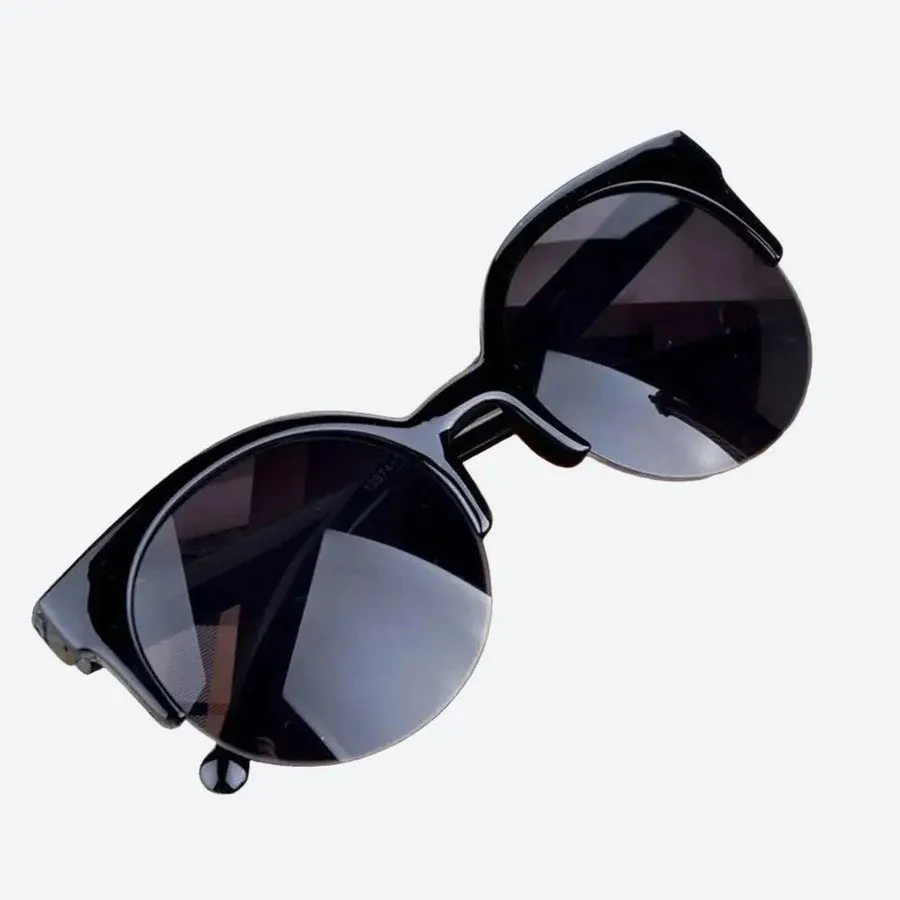 Classic Vintage Cat-Eye Sunglasses