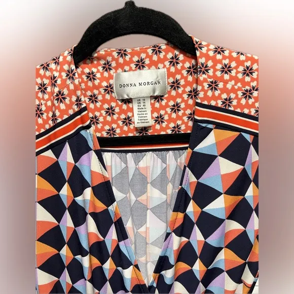 Donna Morgan Geometric Print wrap Dress (D3)