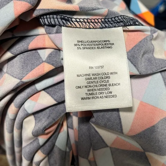 Donna Morgan Geometric Print wrap Dress (D3)