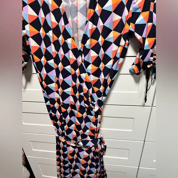 Donna Morgan Geometric Print wrap Dress (D3)