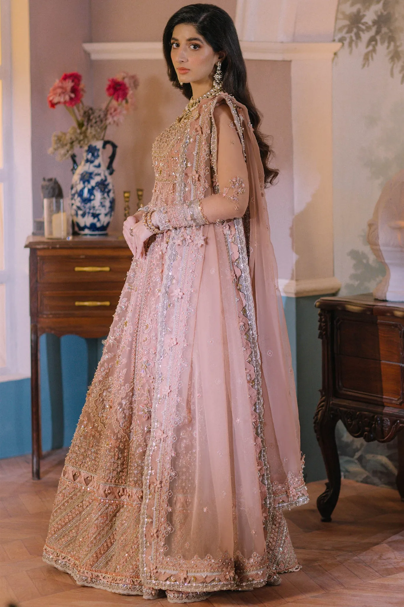 ELAN | WEDDING FESTIVE '23 | ARIANA (EC2-23-07)