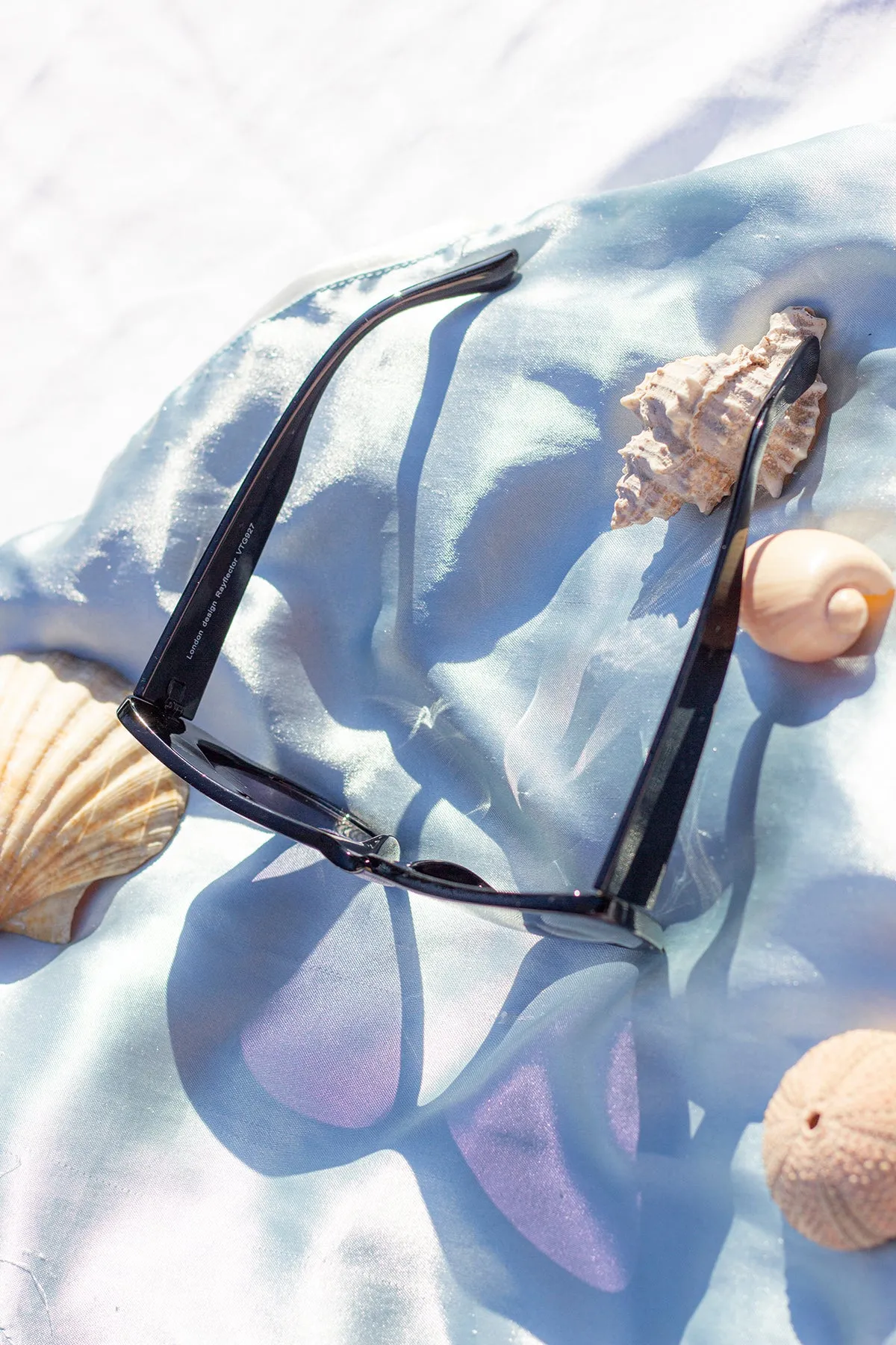 Exaggerated Chunky Cat Eye Sunglasses