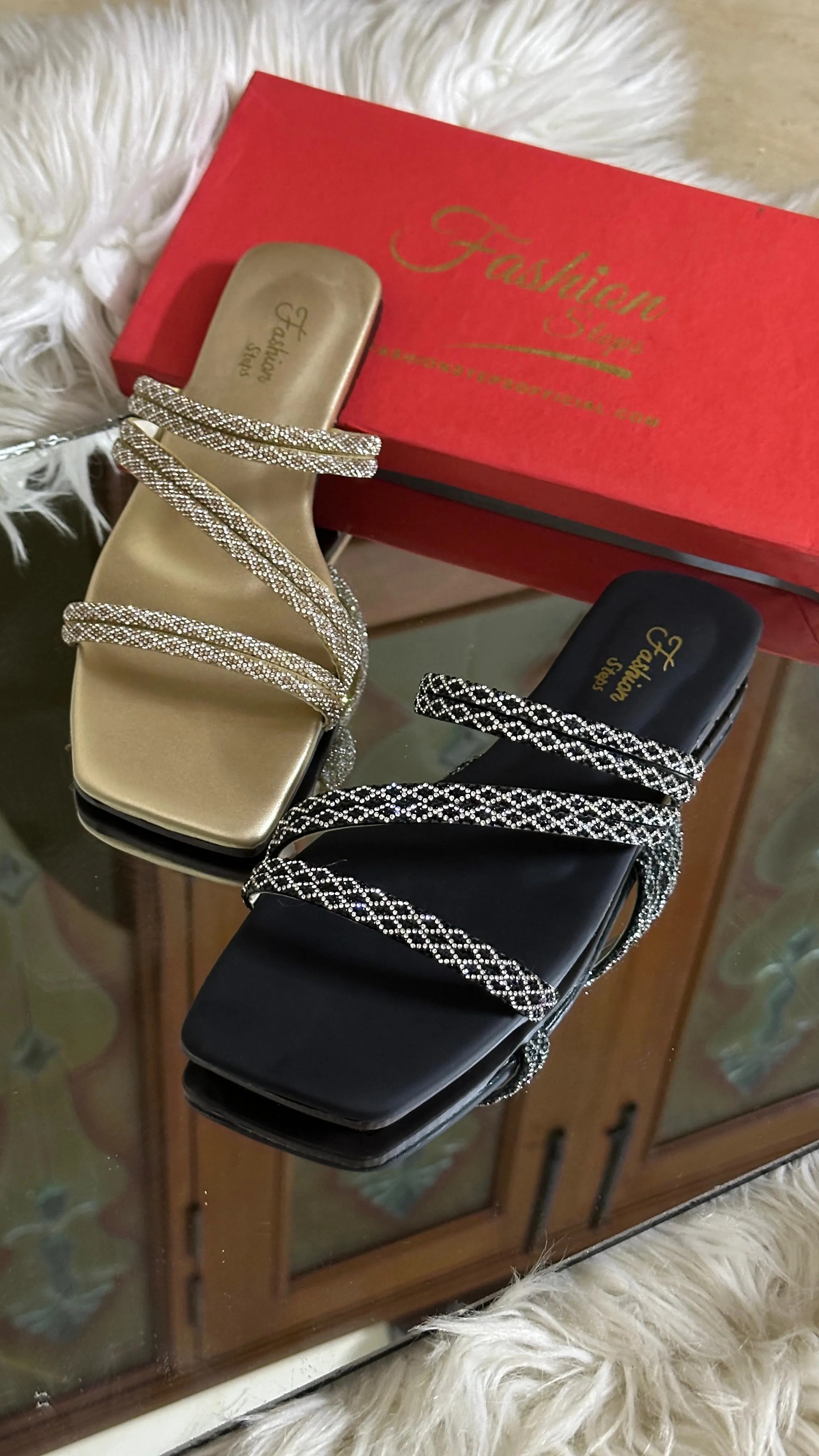 Fashion Straps Flat