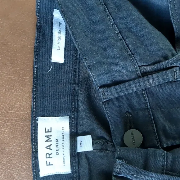 FRAME Le High Skinny Raw Stagger Jean Size 25
