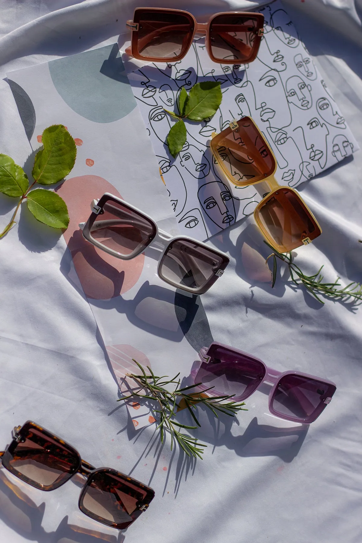 Front Lens Rectangle Thick Frame Sunglasses