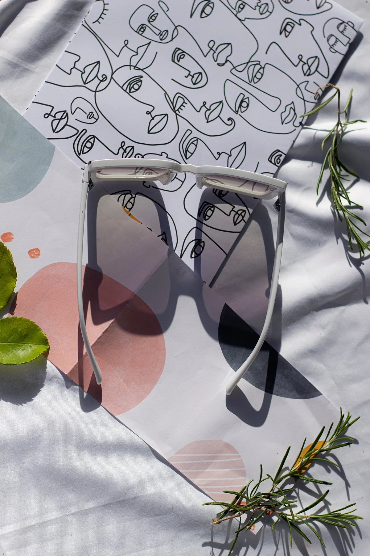 Front Lens Rectangle Thick Frame Sunglasses