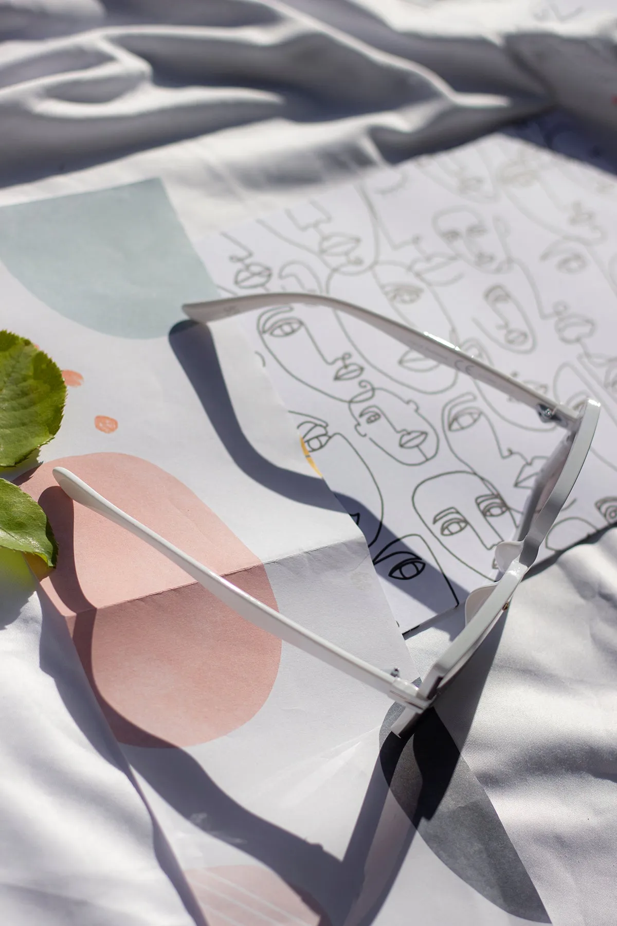 Front Lens Rectangle Thick Frame Sunglasses