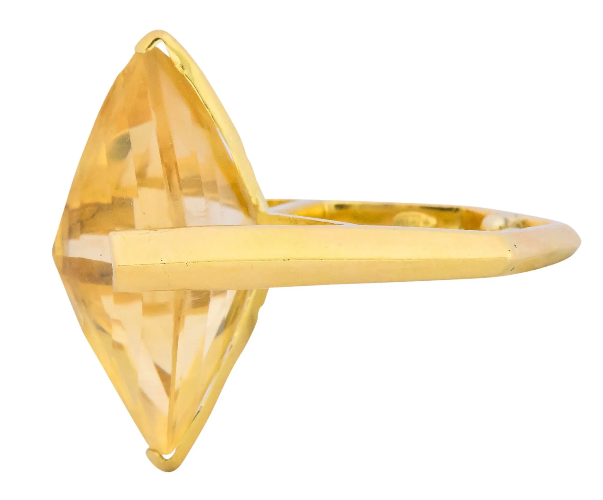 Gillian Packard 1968 British Modernist Citrine 18 Karat Gold Cocktail Ring