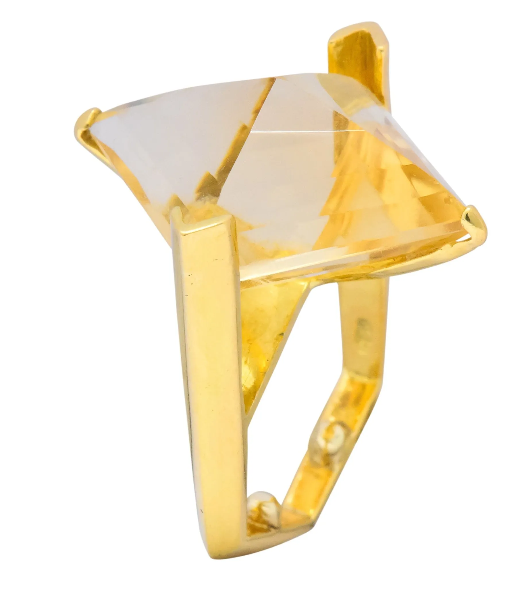 Gillian Packard 1968 British Modernist Citrine 18 Karat Gold Cocktail Ring