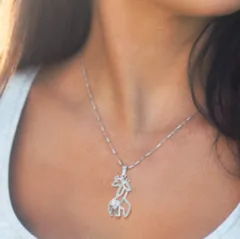 Graceful Love Giraffe Necklace