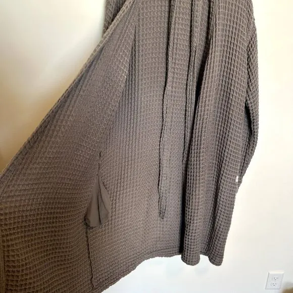 Happy Place Womens Waffle Knit Long Bathrobe Size Large Long Sleeve Grey Lounge