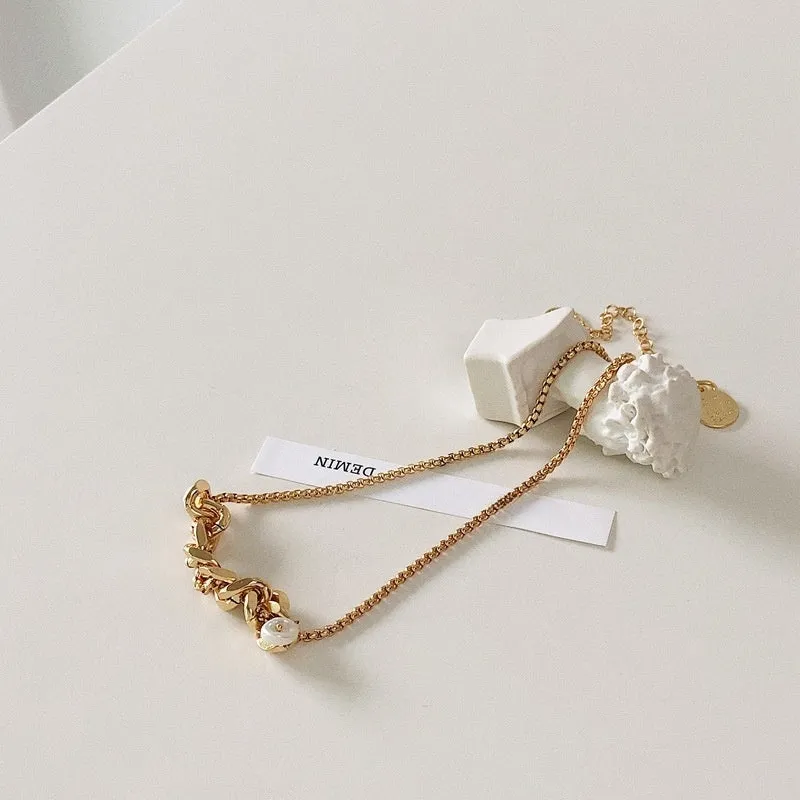 Irregular Retro-Inspired Statement Necklace