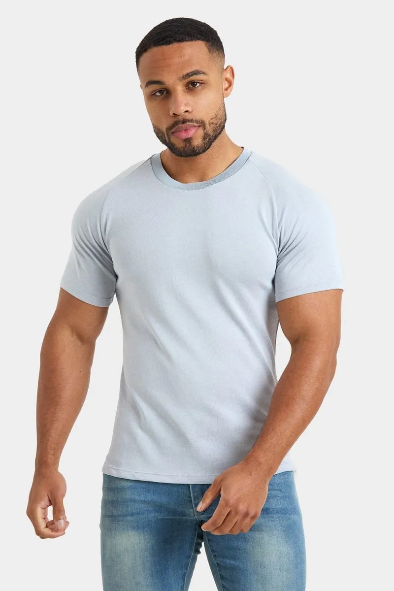 Knit Look T-Shirt in Chalk Blue