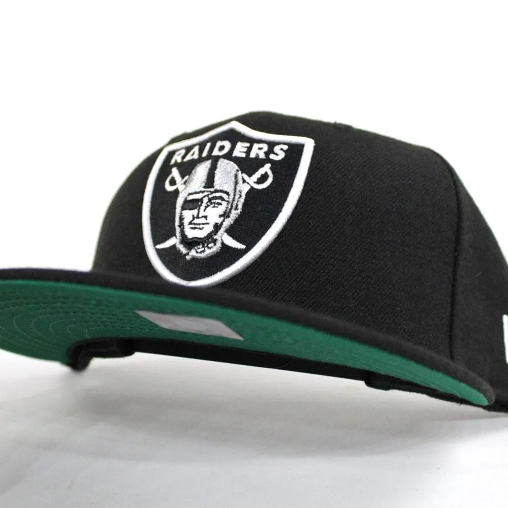 Las Vegas Raiders New Era 9Fifty Snapback Hat (Green Under Brim)
