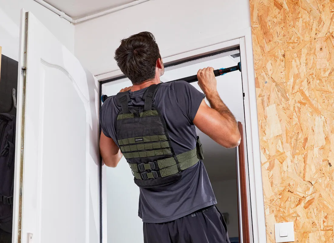 Locking Door Mount Pull-Up Bar BT 150 - 70 cm