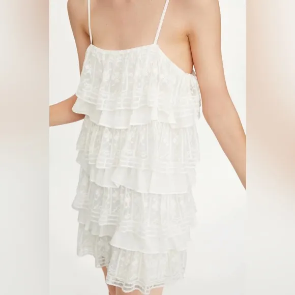 Lulus Layer On the Love White Tiered Lace Sleeveless Mini Dress