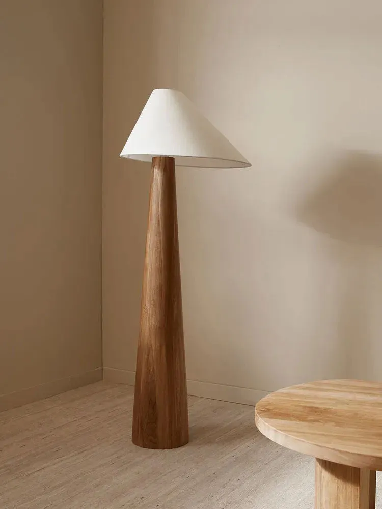 Marlowe lamp
