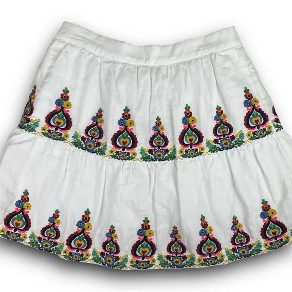 NWT BODEN Tiered Embroidered Linen Mini Skirt White Multi Folk Art Preppy Boho