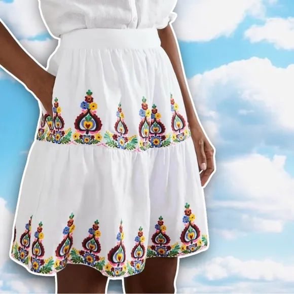 NWT BODEN Tiered Embroidered Linen Mini Skirt White Multi Folk Art Preppy Boho