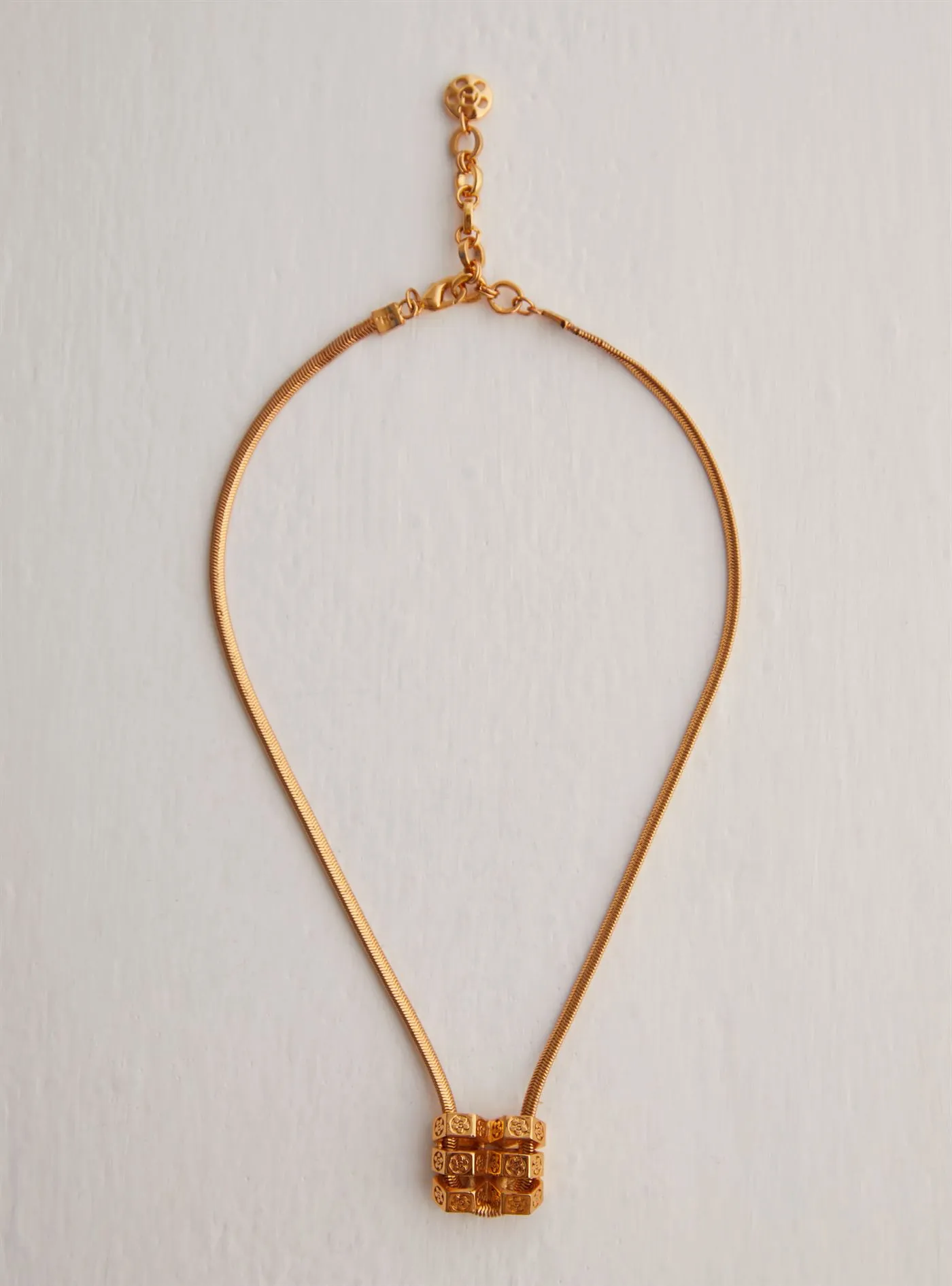 Outhouse   I   Oh Poppi Saint Marks Place Bolt Pendant Brass, Gold Accessories OHAW21PE061