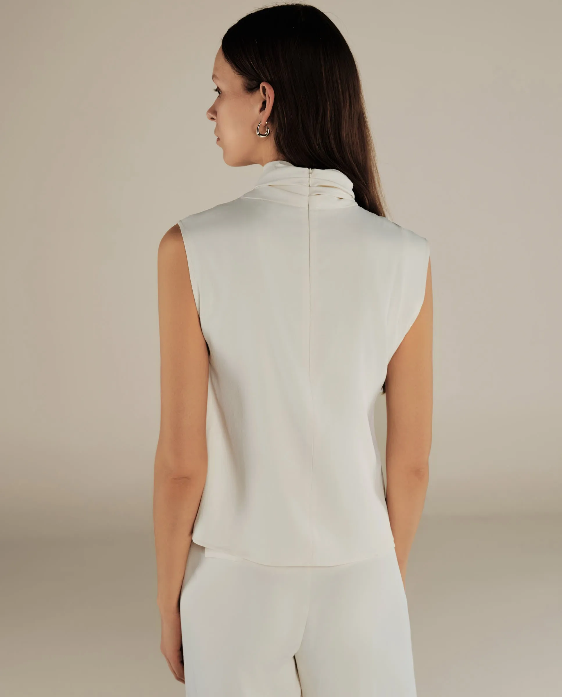 PARUL | Cream Twist Front Sleeveless Blouse