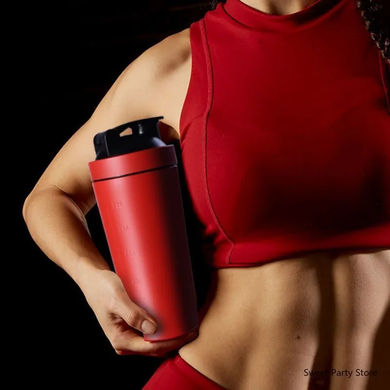 Premium Stainless Steel Sports Shaker Bottle – 700ML Protein Mixer with Scale – Leak-Proof Gym Fitness Water Bottle – Ideal for Protein Powder & Smoothies – Outdoor & Travel Friendly
