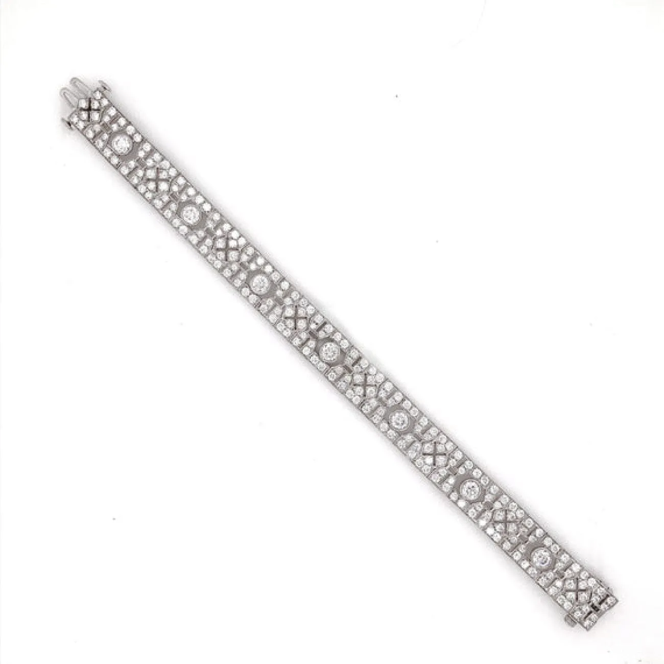 RETRO INSPIRED ROUND CUT WHITE DIAMONDS 10.21 CARAT LINK PLATINUM BRACELET
