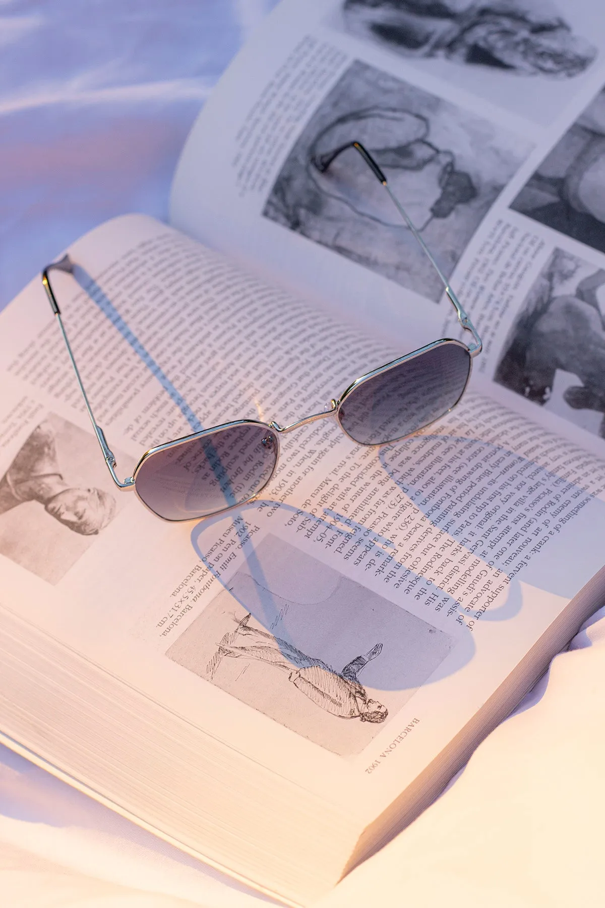 Retro Style Hexagon Square Wire Sunglasses