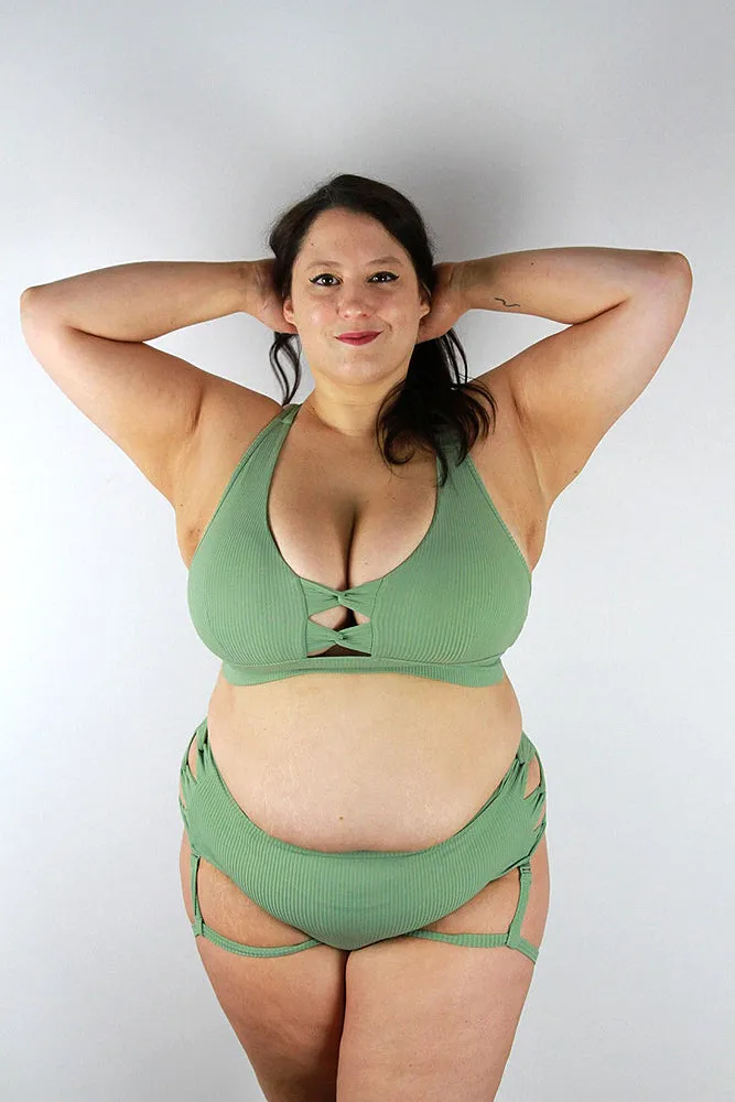 Sasha Sports Bra – Sage Green