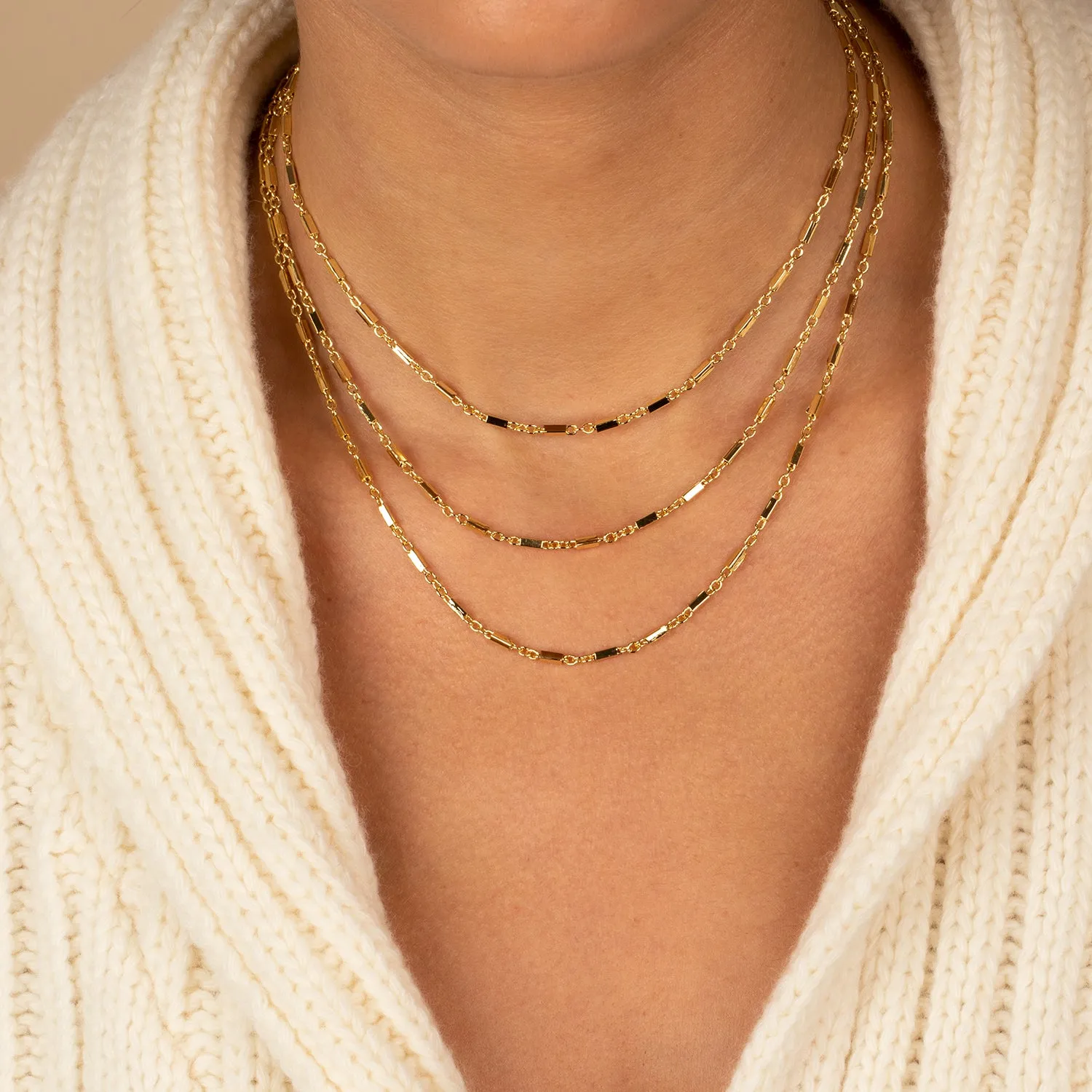 Solid Cylinder Chain Necklace