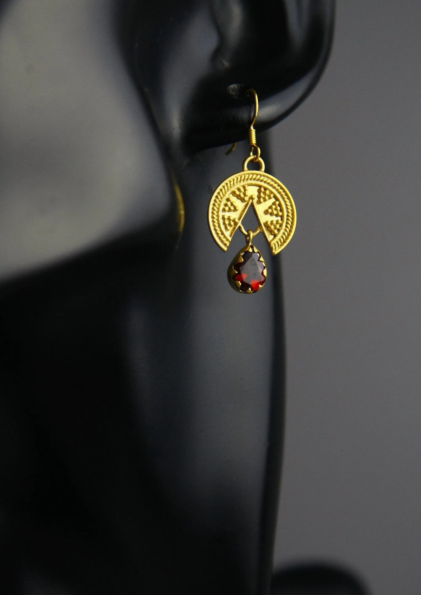 Stunning, granulation work, Grecian, gold-plated earrings with a garnet drop