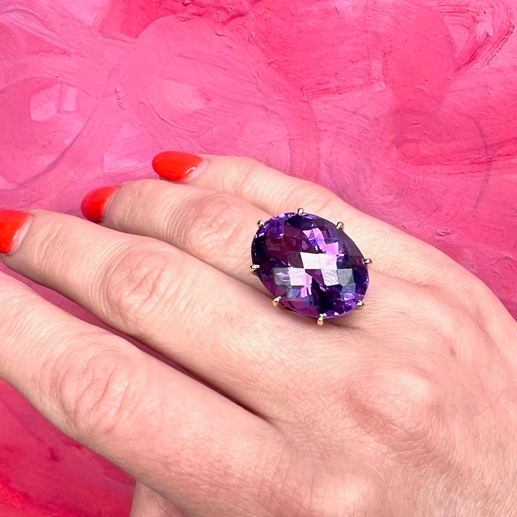 Superb Amethyst in Gold Cocktail Ring