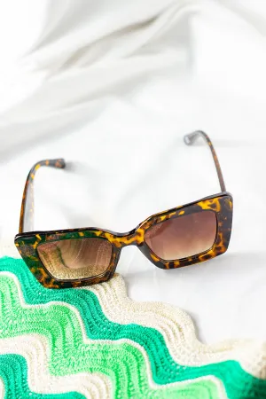 Thick Frame Angled Square Sunglasses