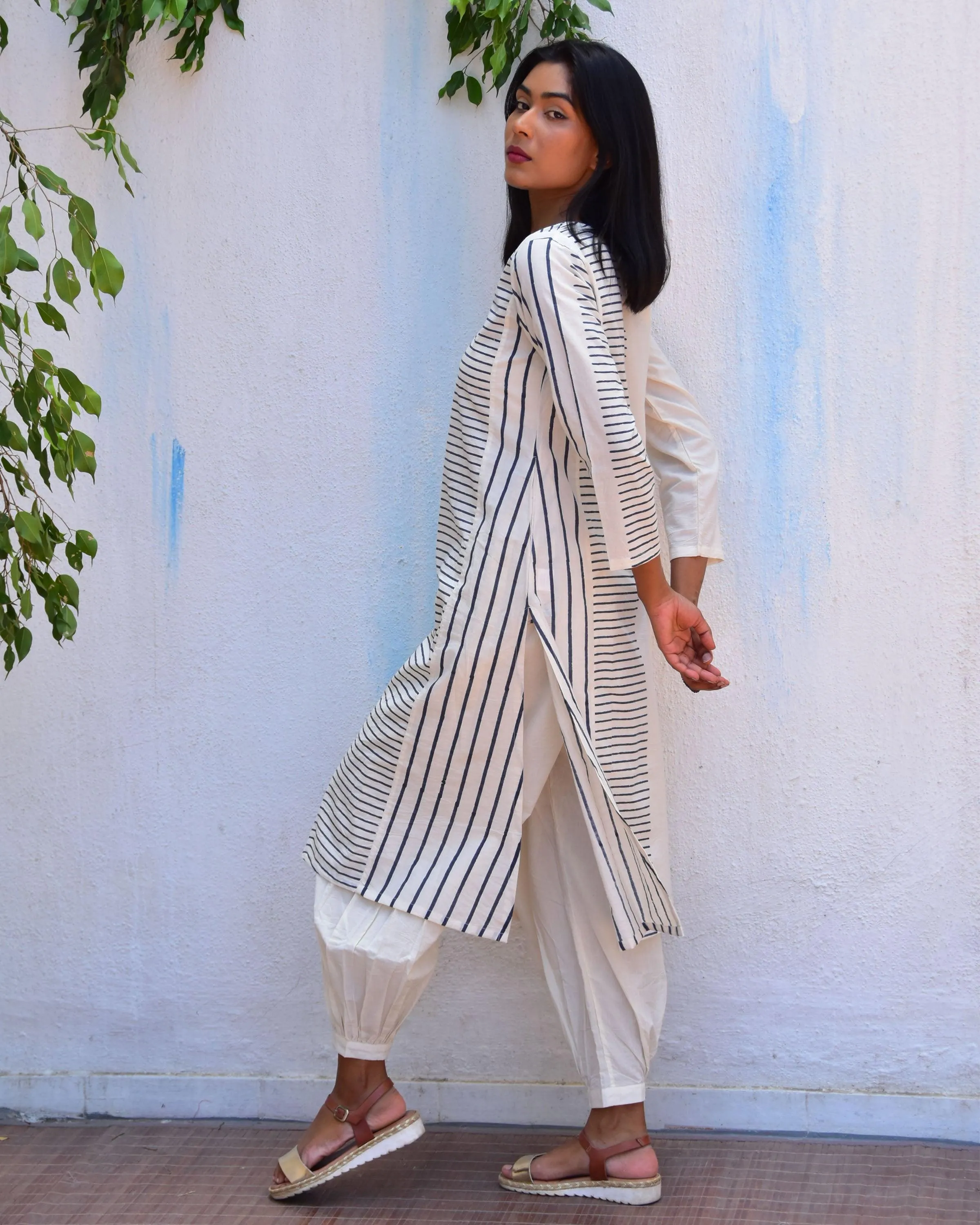 Vanilla Sky Handblockprinted Cotton Kurta Set - Vnmn