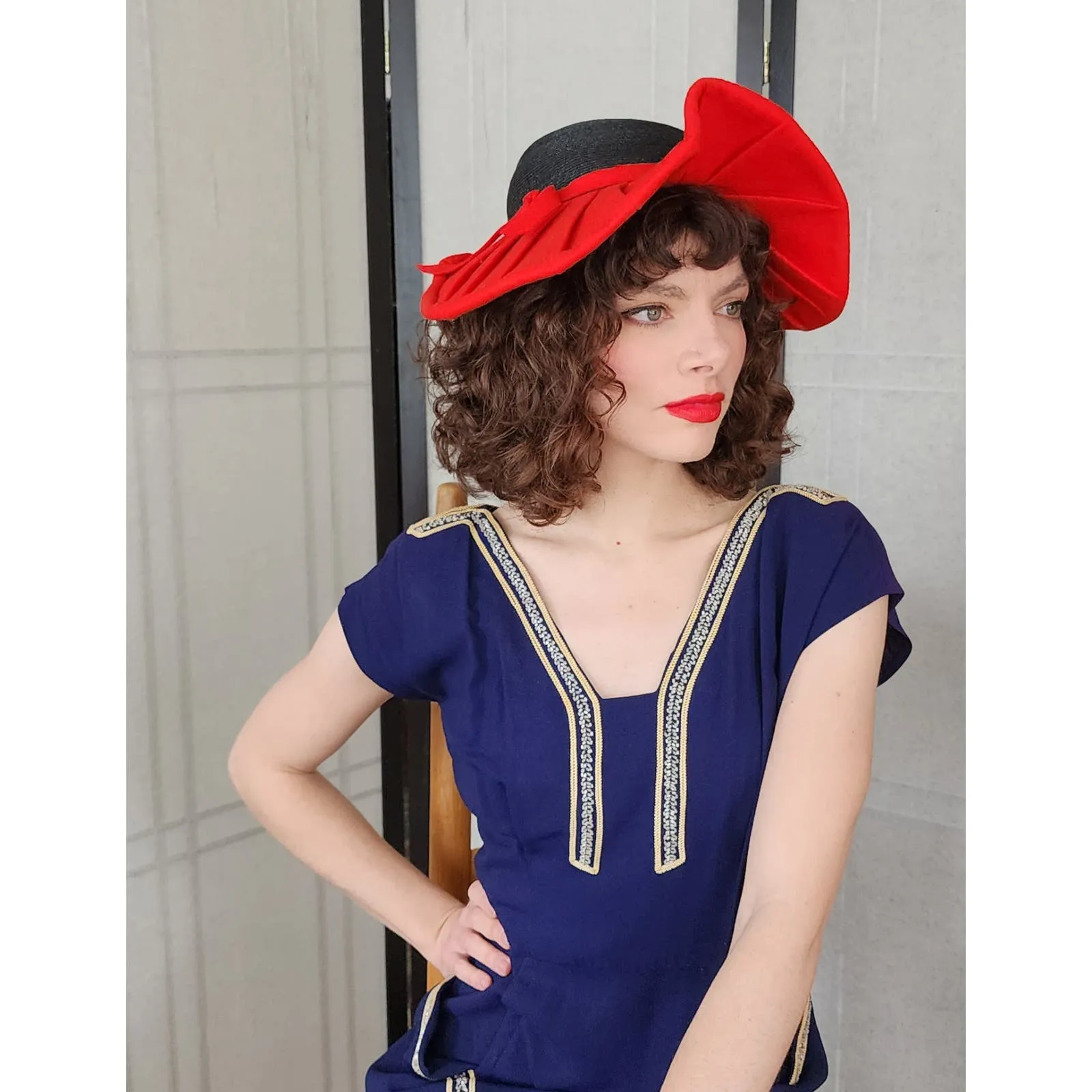 Vintage 40s Wide Brimmed Hat Red Navy Blue Asymmetrical Modernist