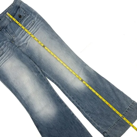 Vintage American Eagle Outfitters Light Wash Flair Leg Blue Jeans 8