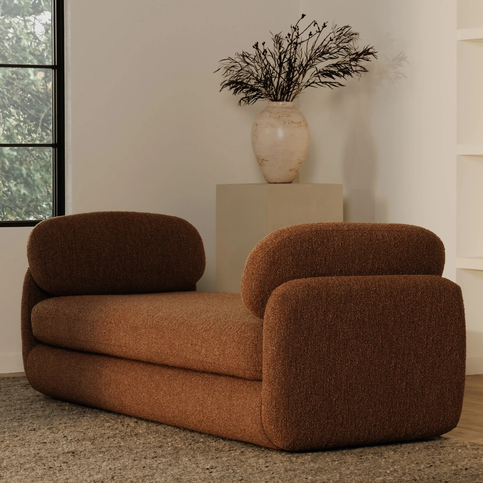 Vintage-Inspired Bouclé Curve Daybed