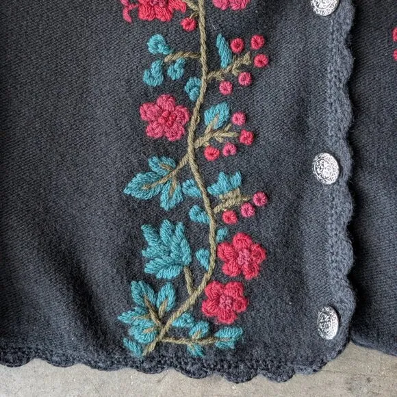 Vintage Ralsey Black Red Floral Wool V-Neck Button Front Cardigan Sweater small