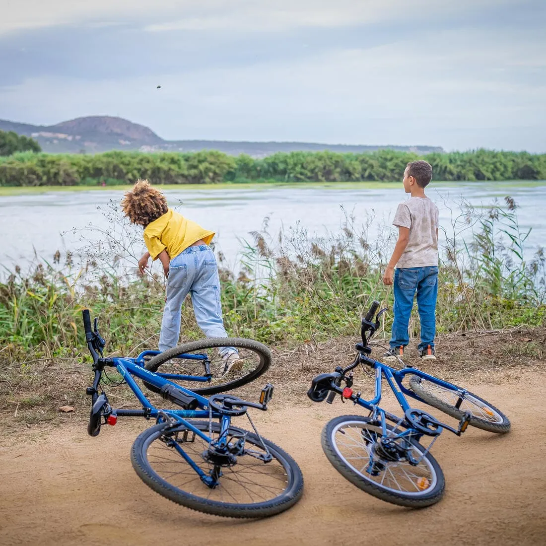 VTC ENFANT RIVERSIDE 900 26 POUCES 9-12 ANS
