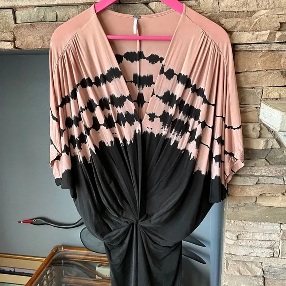 YFB NWOT Slinky Siren Tiger Eye Maxi Dress Twist Knot Boho Tie Dye Pink Black M